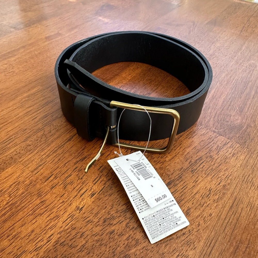 NWT Banana Republic leather belt, S
